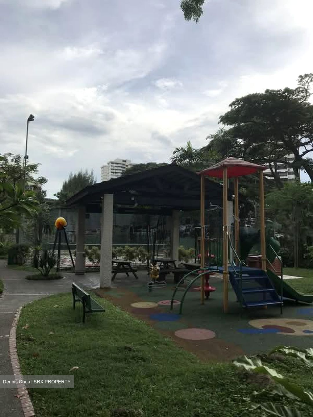 Upper East Coast Road (D16), Condominium #577148321
